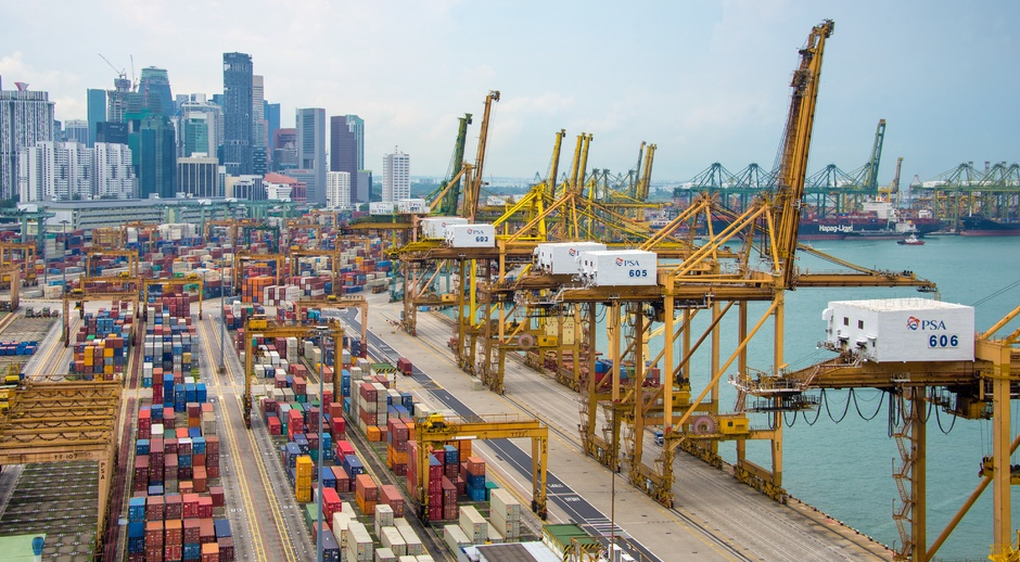 Singapore port - 2.png
