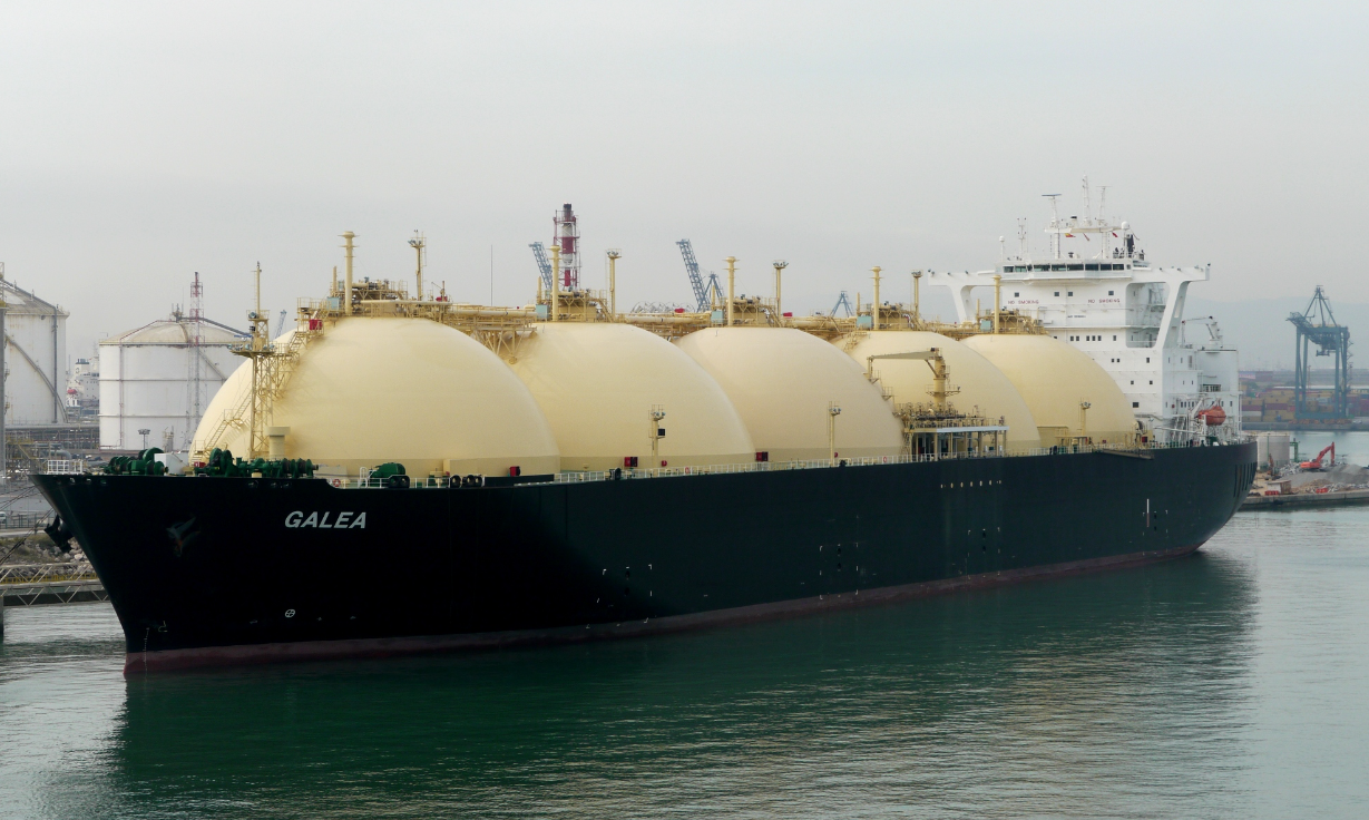 Alternative fuel vessel.png