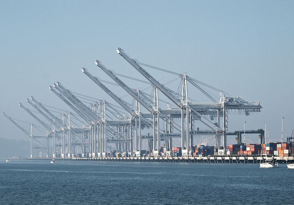 Port of oakland-1.png