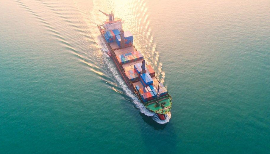 container ship - 3.png