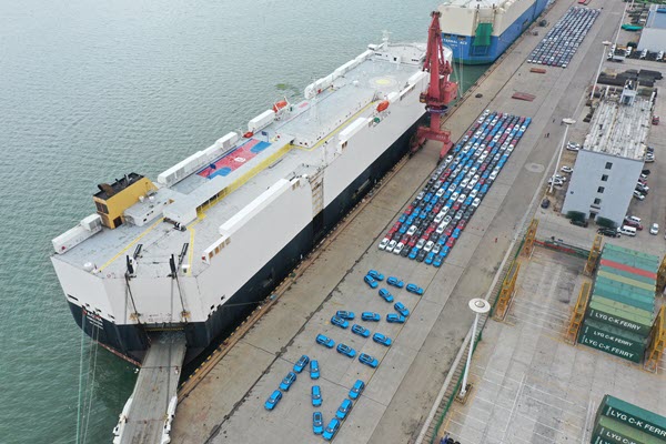 ZIM - Roro ship.jpg