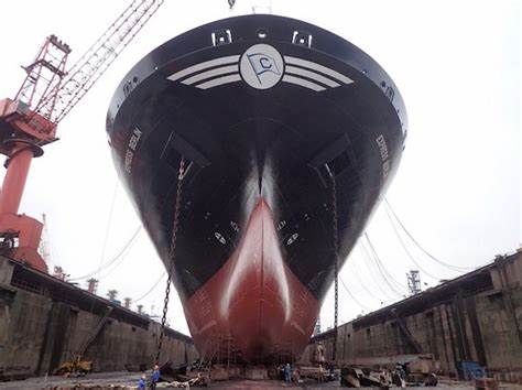 Danaos Corp - ship at shipyard.jpg