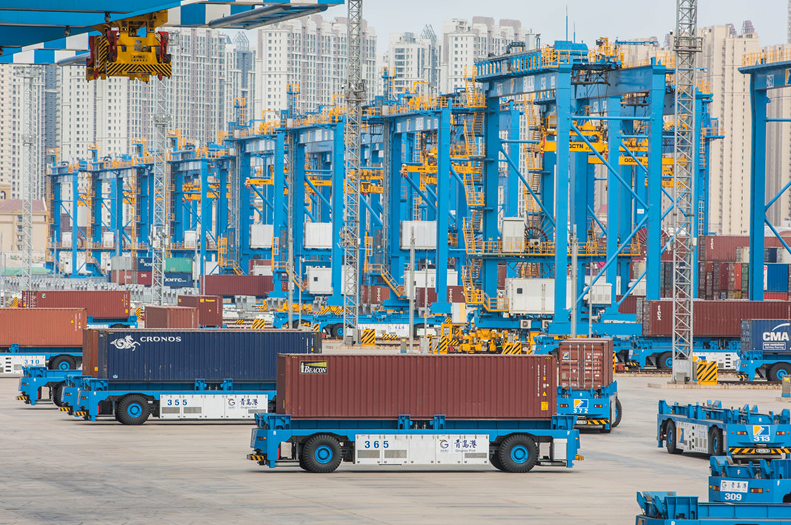 Qingdao port - smart berth - 1.png